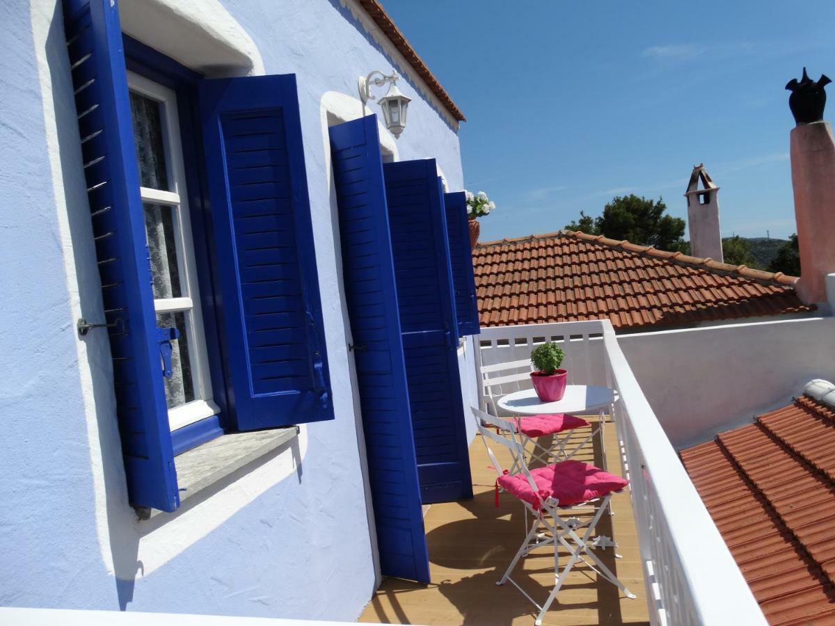 Elena'S House Alonnisos Town Exterior photo